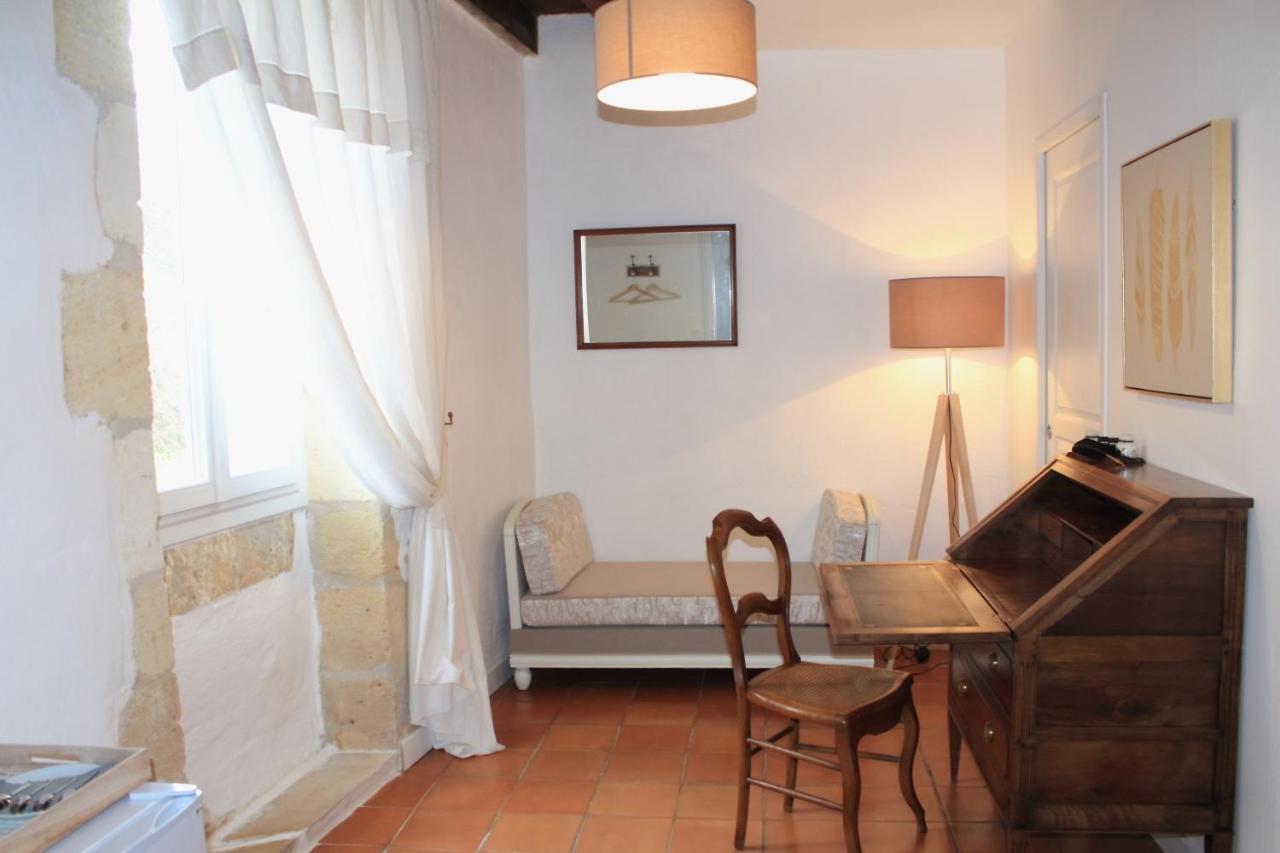 Relais De La Renaissance Bed & Breakfast Saint-Michel-de-Montaigne Екстериор снимка